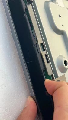 Panel TV LCD 43 inci dengan Resolusi UHD 3840*2160 piksel, Warna 1.07B, dan Konektor 51 pin