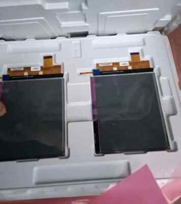Harga yang bagus Layar LCD E Ink 8 inci EC080SC2 dengan Resolusi 1024 × 768 Piksel dan 33PIN untuk Pembaca Ebook on line