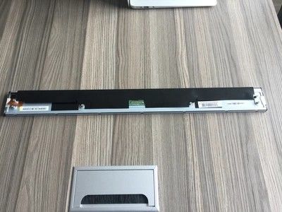 Layar LCD Regang Kecerahan Tinggi BOE dengan Kecerahan 300 cd/m² Resolusi 1920x132 Piksel dan Konektor LVDS 40 Pin